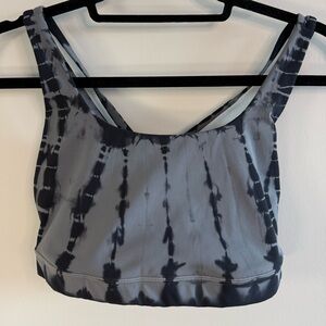 Lululemon Women's Activewear 'Energy Bra' - Small